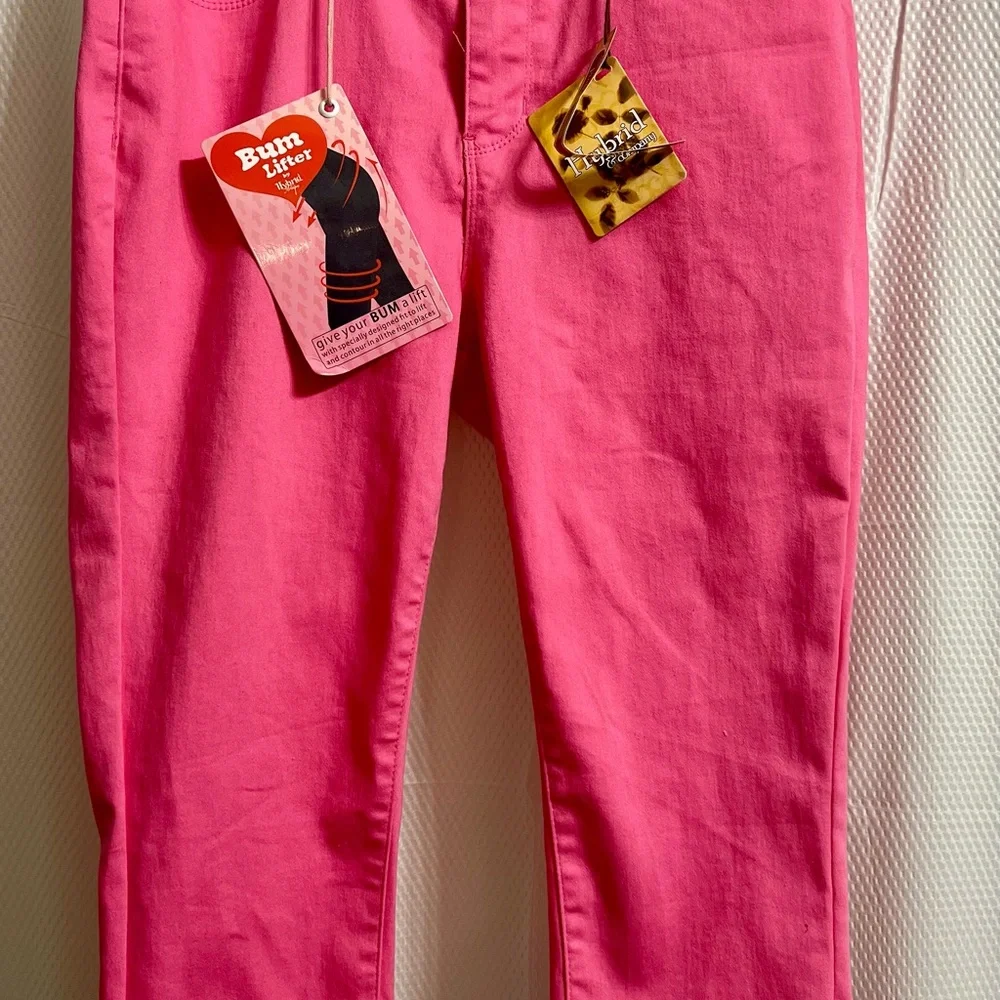Hybrid & Company Hot Pink Straight Leg Jeans - Picture 2 of 4